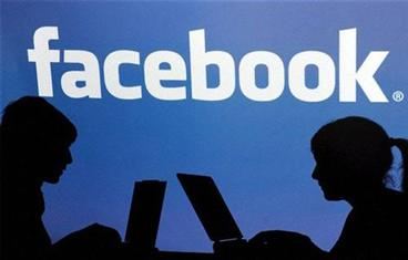 اعتقالات بتهم التحريض على 'الفيس بوك'
