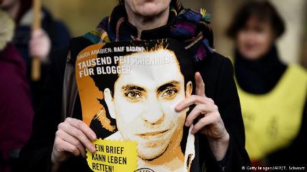 فوز المدون السعودي المعتقل رائف بدوي بجائزة سخاروف الأوروبية