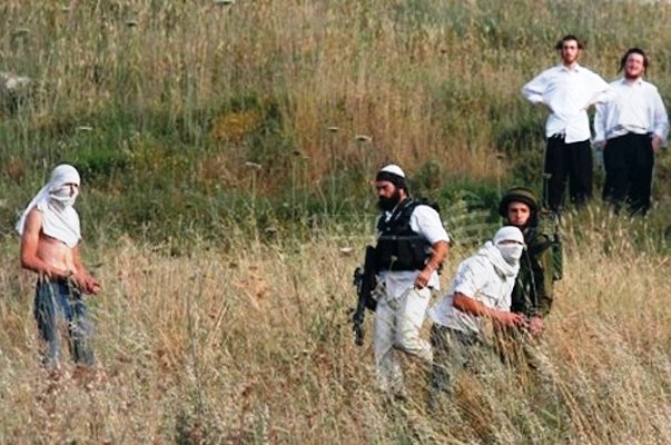 شهود عيان:مستوطنون