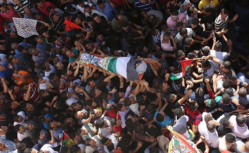 استشهاد شاب في مخيم