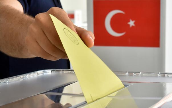 تركيا المضطربة تعود مرة أخرى إلى صناديق الاقتراع
