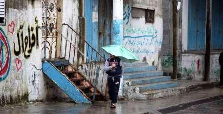 الأمطار الغزيرة تغرق