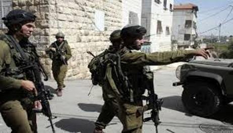 الاحتلال يعتقل 25 مواطنا في الضفة