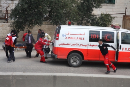 مصرع فتى على يد زميل له طعناً في مخيم المغازي
