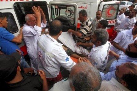  استشهاد شاب وإصابة