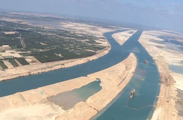 انخفاض إيرادات قناة السويس بقيمة أربعين مليون دولار خلال شهر
