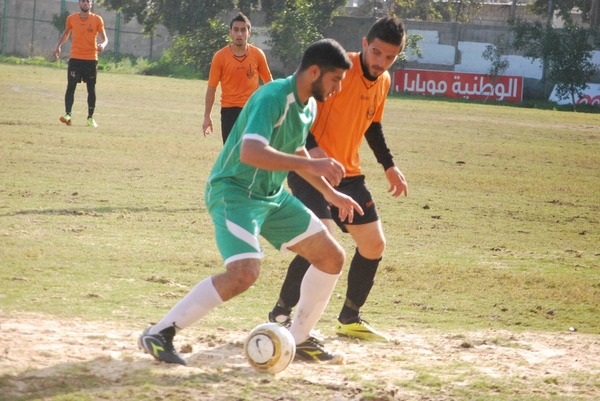 اكتمال عقد الفرق