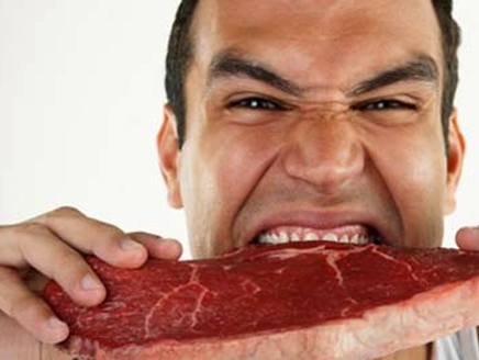علماء: تخلي الرجال عن تناول اللحوم يؤدي الى انخفاض جاذبيتهم
