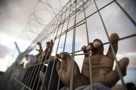 نادي الأسير: 7000 معتقل  في سجون الاحتلال
