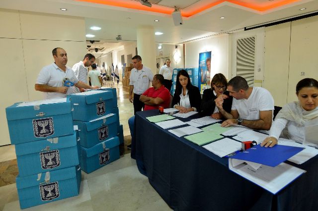  5.3 مليون إسرائيلي لهم حق الاقتراع في الانتخابات القادمة
