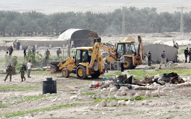 رفض شعبي رسمي لتجميع إسرائيل البدو شرقي القدس