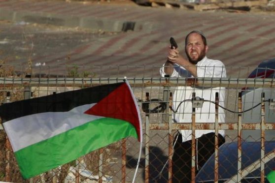 مستوطنون يطلقون النار