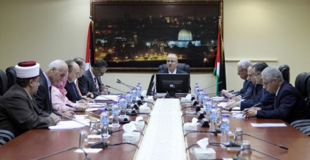 أربعة بدائل أمام الحكومة الفلسطينية لمواجهة حجب أموال الضرائب