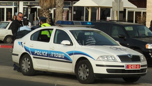 شرطة الاحتلال تعتقل إسرائيليين باعوا لحماس مواد لصناعة الصواريخ