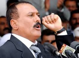  إعلامي يمني: الرئيس السابق تآمر مع الحوثيين للانقلاب على الشرعية