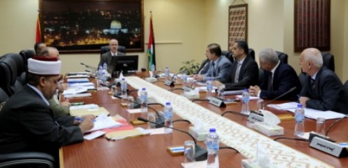 مجلس الوزراء يرفض قبول عائدات الضرائب الفلسطينية من إسرائيل دون تدقيق
