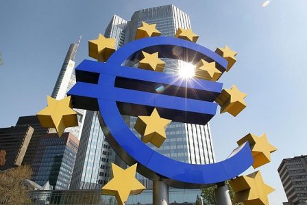 «المركزي» الأوروبي يباشر الإثنين برنامجاً لشراء سندات بتريليون يورو
