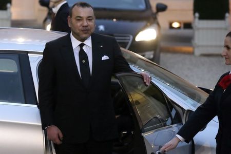 العاهل المغربي يرفض الرد على اتصال هاتفي من رئيس نيجيريا