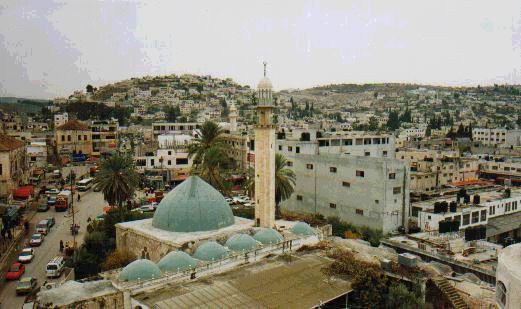 بمهرجان 