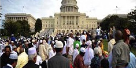  الجالية الإسلامية بأمريكا تنظم مسيرة 