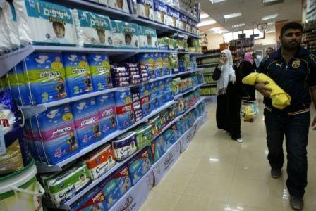  تجار المستوطنات يستهدفون حياة الفلسطينيين بمنتجات زراعية وحيوانية تالفة
