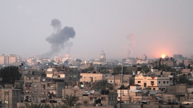 الطائرات الحربية الإسرائيلية تشن غارتين على شمالي غزة