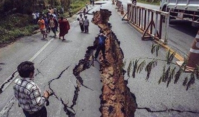 ارتفاع عدد قتلى زلزال نيبال إلى 3300