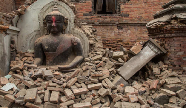 عدد ضحايا زلزال نيبال يتجاوز 5 آلاف قتيل