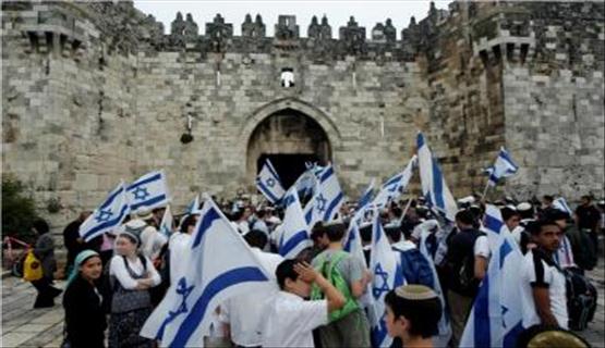 العليا الاسرائيلية تسمح لليمين بمسيرة في حي المسلمين في القدس 