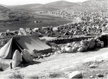 بالأرقام:61 مخيم لجوء يشهد على المأساة الفلسطينية 