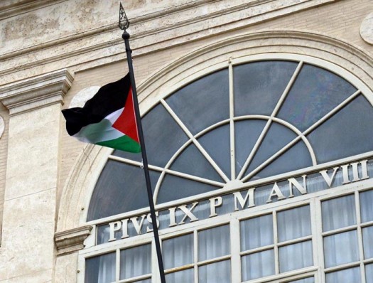 بابا الفاتيكان يعلن الراهبتين الفلسطينيتين قديستين