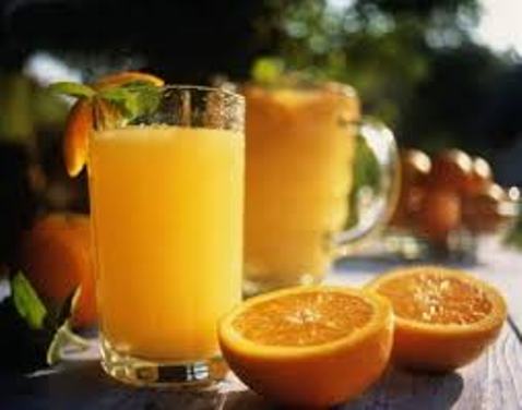 دراسة: عصير البرتقال يحسن الذاكرة