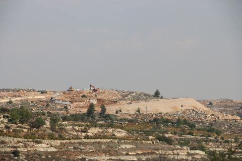 الاحتلال ينصب عددا من 'الكرفانات' على أراضي شرق بيت لحم
