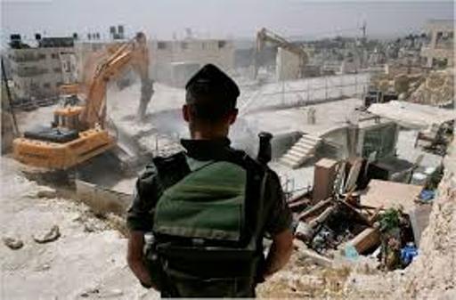 قوات الاحتلال تدمر مزرعة ومرافقها وسط القدس