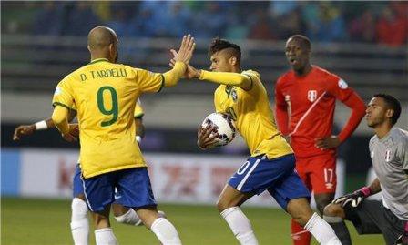 الدقيقة 92 تمنح البرازيل فوزا صعبا أمام بيرو