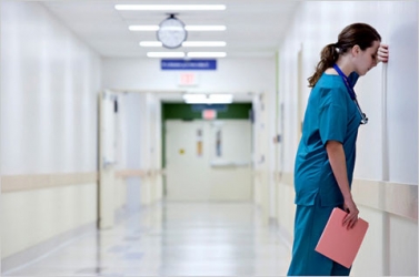 أمان تطالب مجلس الوزراء بإصدار نظام المساءلة عن الأخطاء الطبية 