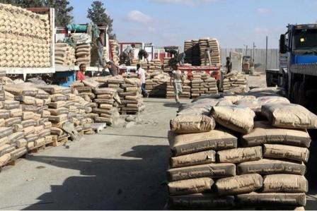 آلية الأمم المتحدة لإعمار غزة تتسبب بتكدس آلاف أطنان الأسمنت