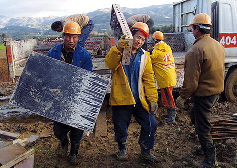 'هآرتس': الصين تشترط عدم تشغيل عمالها في المستوطنات