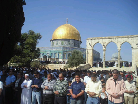 المفتي العام يدعو إلى تكثيف شد الرحال إلى المسجد الأقصى