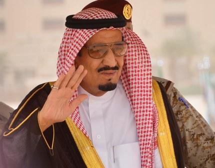سلمان يعفي رئيس الديوان