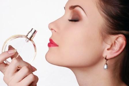 كيف تعرفين أن عطرك