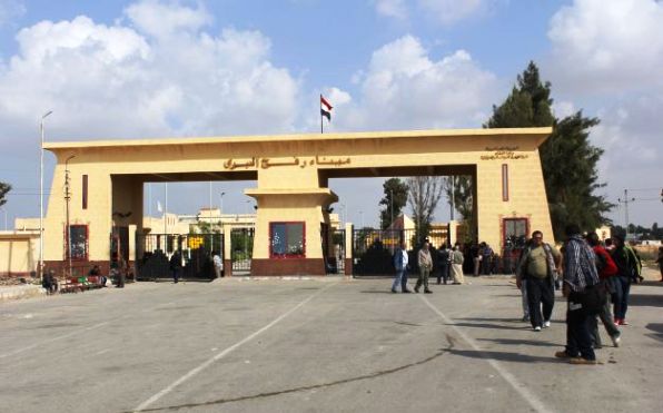 السلطات المصرية تعيد إغلاق معبر رفح
