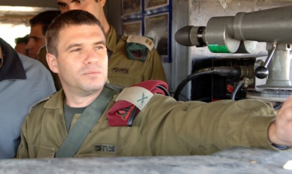 تحقيقات في إمكانية تورط الفتش العام لشرطة إسرائيل الجديد في صفقات أمنية مشبوهة
