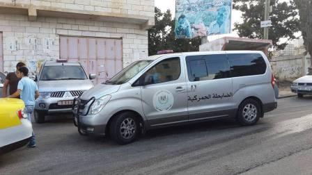 الضابطة الجمركية تتلف مواد فاسدة وألعابا نارية وآلات حادة في جنين 
