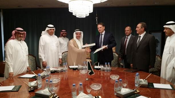  الأونروا توقع اتفاقية بمبلغ 19,5 مليون دولار مع الصندوق السعودي للتنمية
