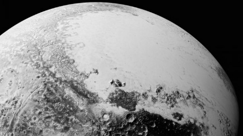 صور جديدة من سطح بلوتو تذهل علماء وكالة ناسا
