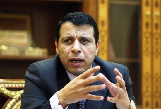 دحلان لـ رويترز: إعلان