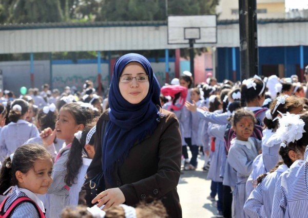 سفر 102 معلم من غزة