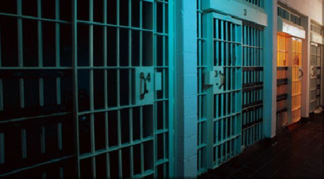 الاحتلال يُثبت الاعتقال