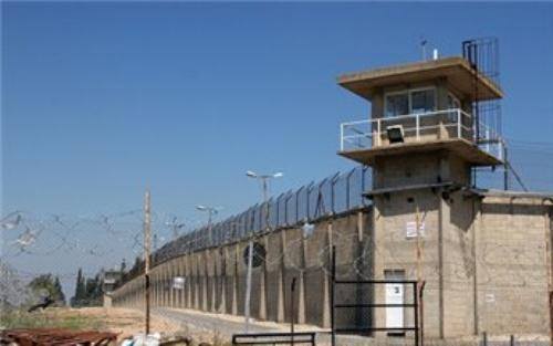 حماس تعلن حالة الطّوارئ والاستنفار في كافّة السّجون